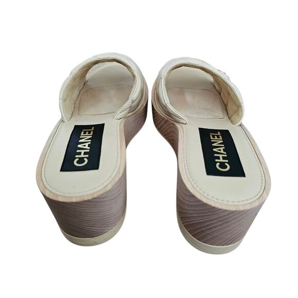 Chanel CC Wood Platform Sandal Slide Mule Size 39 US 8 8.5 Quilted Beige Leather - Picture 7 of 14
